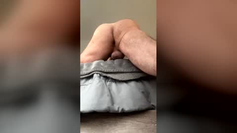 mrneed2cum online show from February 2, 9:23 pm