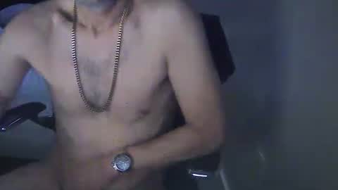 Muffdiver online show from December 11, 8:59 am