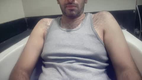 munnabobby2008 online show from April 25, 5:21 pm