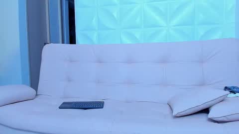 Nick online show from February 20, 12:19 am