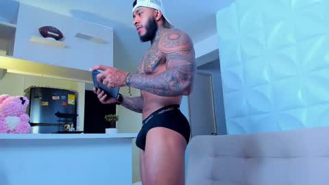 Nick online show from March 6, 1:05 am