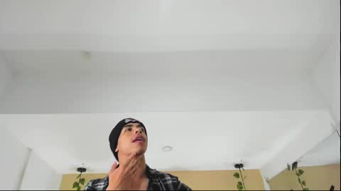 muscle scott online show from October 18, 12:21 pm