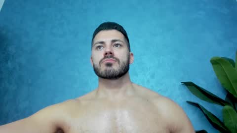 muscularmaster onlyfans online show from March 12, 10:28 pm