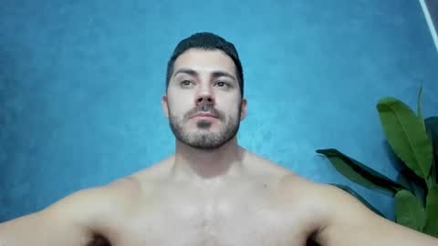 muscularmaster onlyfans online show from December 15, 10:26 pm