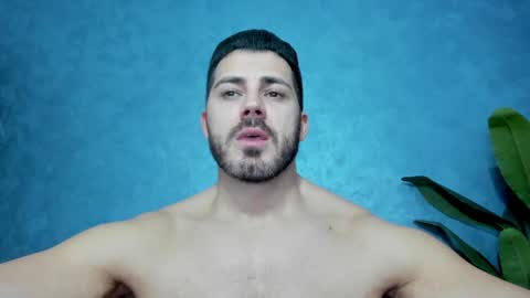 muscularmaster onlyfans online show from January 7, 10:19 pm