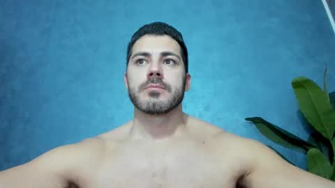 muscularmaster onlyfans online show from December 19, 10:21 pm