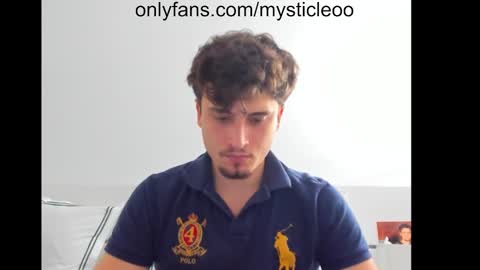 Mystic Leo online show from December 25, 2:13 pm