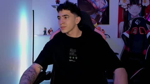 sebastian online show from January 4, 8:06 am