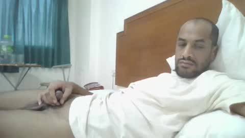 Snapshot of naslikme chatting on December 4, 2:31 am nas online show from December 4, 2:31 am