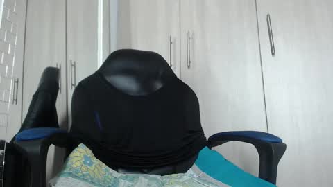 nassh_18 online show from December 14, 11:56 pm