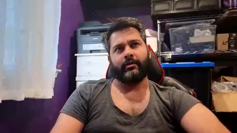 sakhtlaundaz online show from November 7, 3:26 pm