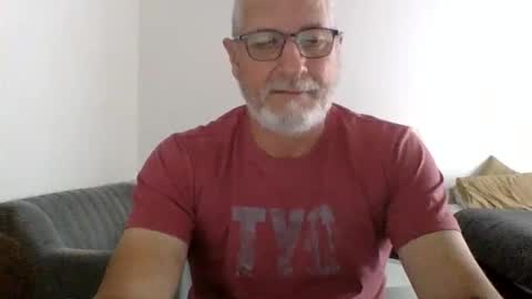 neckdown12 online show from February 7, 10:04 pm