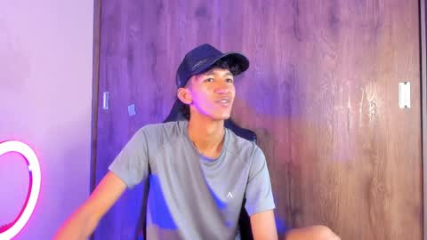 neitan online show from April 2, 8:22 am