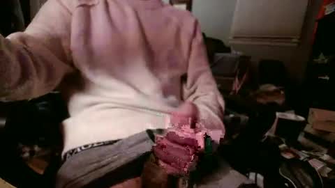 Snapshot of nerdyboi22 chatting on January 2, 5:46 am nerdyboi22 online show from January 2, 5:46 am