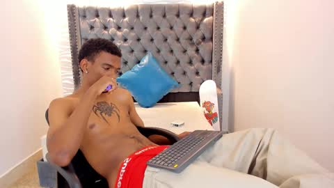 Nero online show from December 4, 7:54 pm