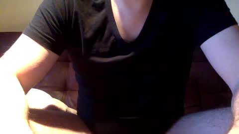 Snapshot of neu242gierig chatting on December 5, 7:05 am Neu242Gierig online show from December 5, 7:05 am