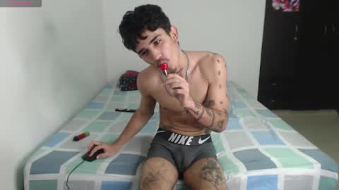 Yeison online show from November 27, 1:42 am