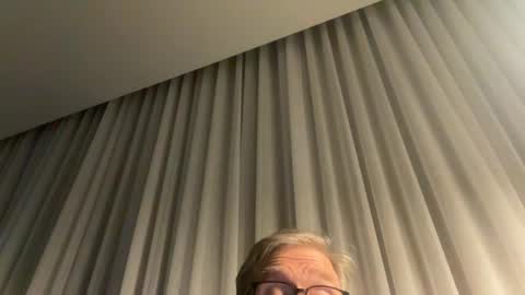 Nice Gentle Naughty online show from January 2, 3:15 am