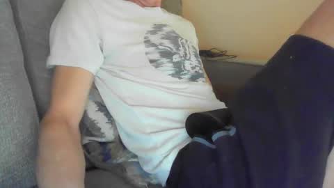 Snapshot of niceguyandrew chatting on March 12, 12:26 pm Andrew online show from March 12, 12:26 pm