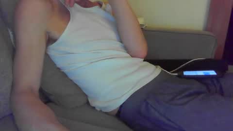 Snapshot of niceguyandrew chatting on January 15, 1:12 am Andrew online show from January 15, 1:12 am