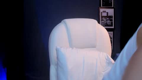 nick fenix online show from October 1, 6:28 am