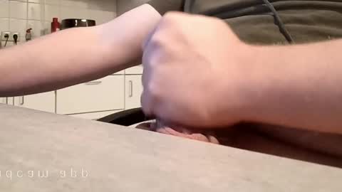 nick_x_b online show from April 23, 1:02 pm