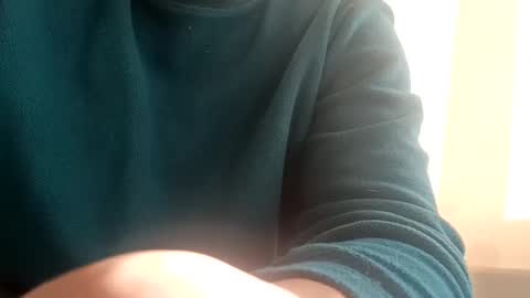 Snapshot of nickcarlosxx chatting on February 4, 9:49 am Nick online show from February 4, 9:49 am