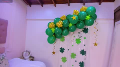 nico_dior online show from March 17, 4:15 am