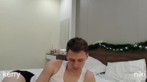 nikikerry_cum_ online show from December 17, 3:08 pm