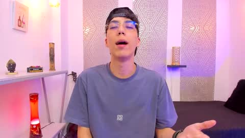    online show from December 14, 4:52 am