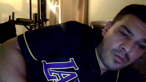 nineinchman69 online show from November 3, 4:27 am