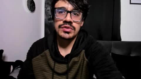 Steven online show from November 10, 3:44 am