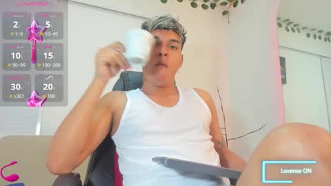 noah online show from November 14, 3:10 am