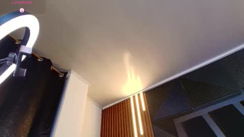 Noah online show from February 13, 12:06 am