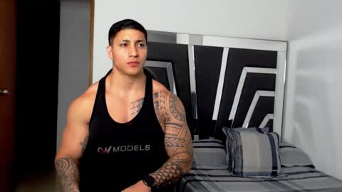 Noah Harris01 online show from February 14, 1:02 am