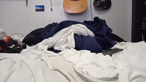 Noah Wesley online show from January 25, 2:15 am