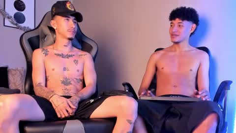 noahdaviss online show from December 30, 1:58 am