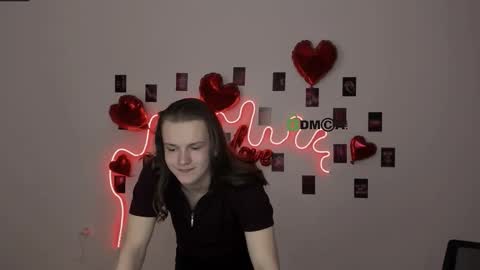 cool Kai online show from February 21, 7:48 pm