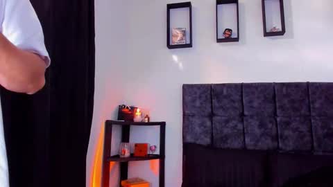 Snapshot of nolan_twink chatting on October 23, 8:34 pm Nolan online show from October 23, 8:34 pm