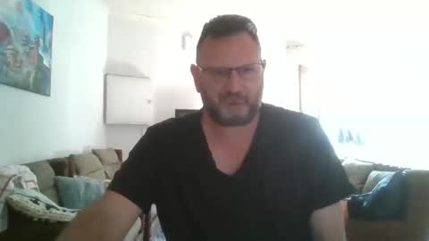 Nollie online show from November 9, 6:06 am