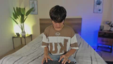 NovayBrian online show from January 8, 4:28 am