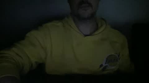 novio_muyalto online show from April 1, 8:16 am