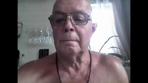 Snapshot of nudistjavist chatting on March 6, 11:58 am Haky online show from March 6, 11:58 am