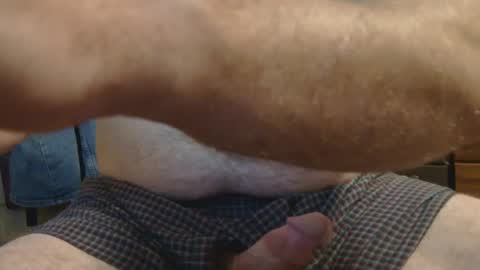 Snapshot of nuttnspecial45 chatting on October 4, 4:39 am nuttnspecial45 online show from October 4, 4:39 am