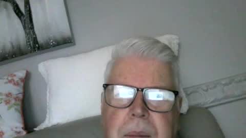 stockings  suspenders mad online show from February 12, 1:27 pm