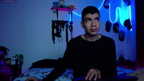 David and Steven Independents online show from February 11, 1:41 am