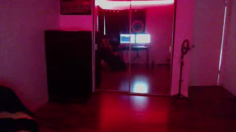 Money online show from November 3, 3:58 pm