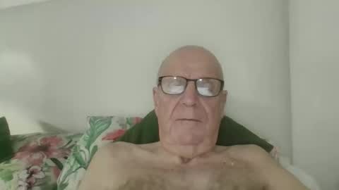 oggi95 online show from October 8, 1:59 pm