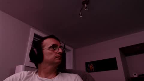 ohbitt online show from October 4, 3:44 am