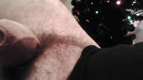 Snapshot of oilygeorge1965 chatting on December 2, 11:49 pm oilygeorge1965 online show from December 2, 11:49 pm